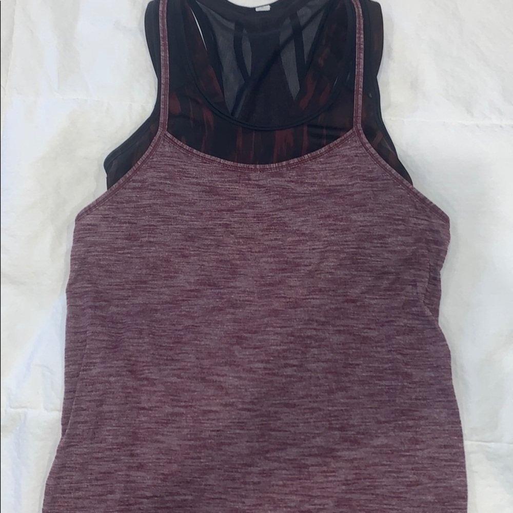 Lululemon tank with built on bra